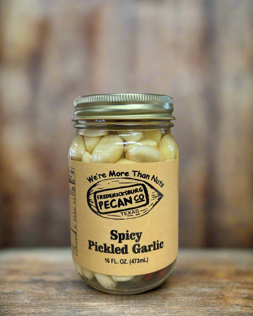 Fredericksburg Pecan Company Spicy Pickled Garlic 16oz